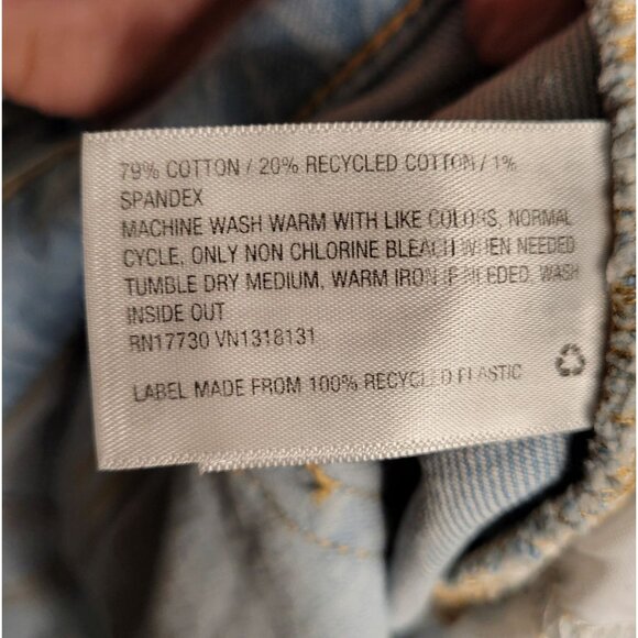 Wild Fable Women's 10 Super Hi-Rise Rolled Cuff Shorts Light Wash Blue Fair Trad - Picture 3 of 6